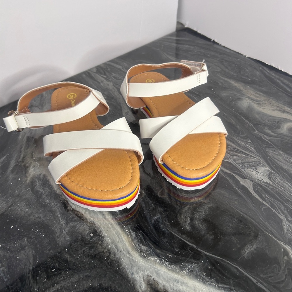 Toddler like new sandals - Picture 2 of 2